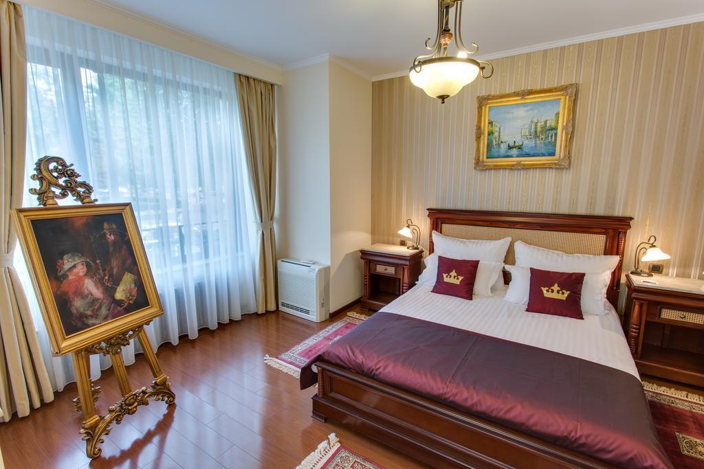 Vila Paris Boutique Hotel Bucarest Chambre photo